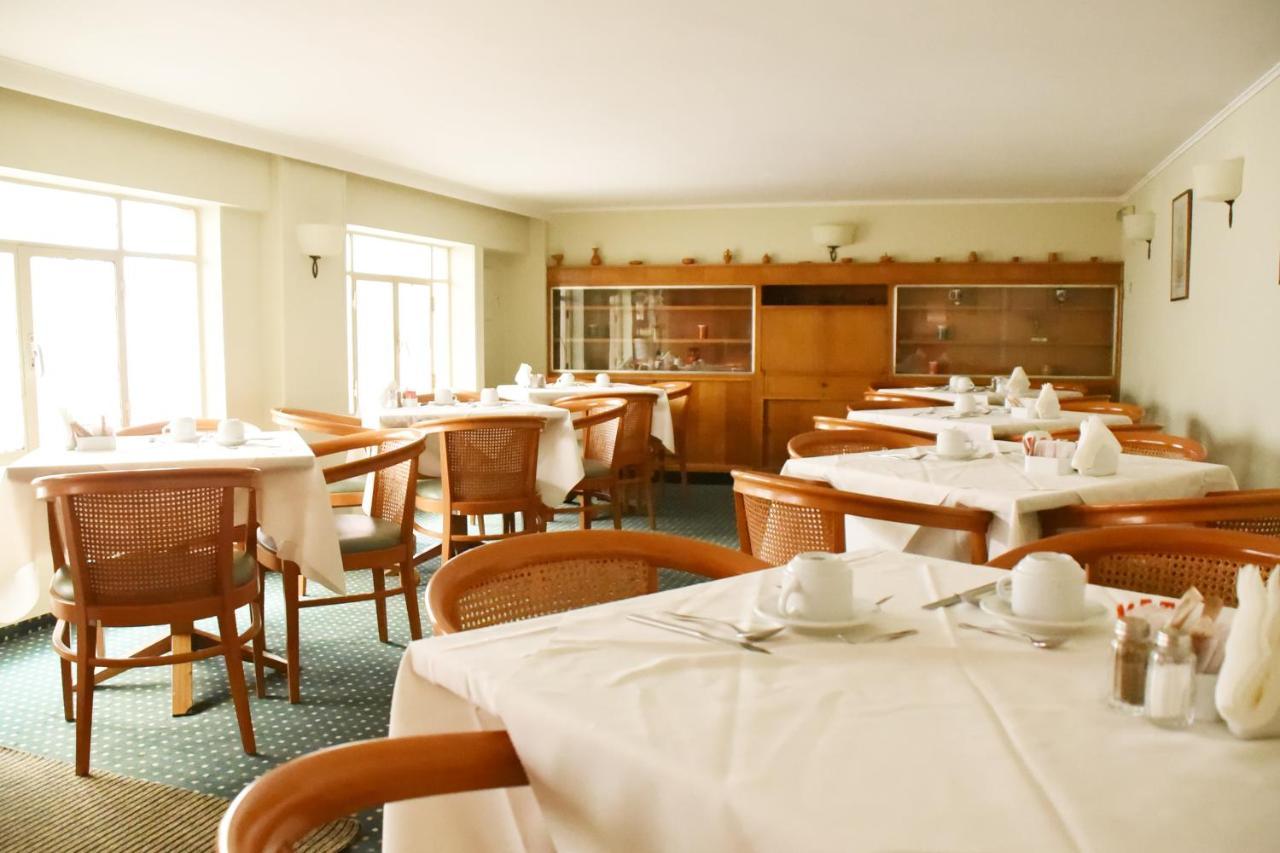 Adrian Hotel 3*
