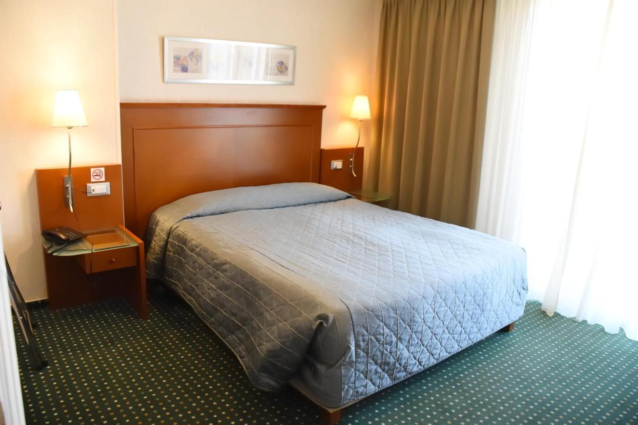 Hotel Adrian 3*