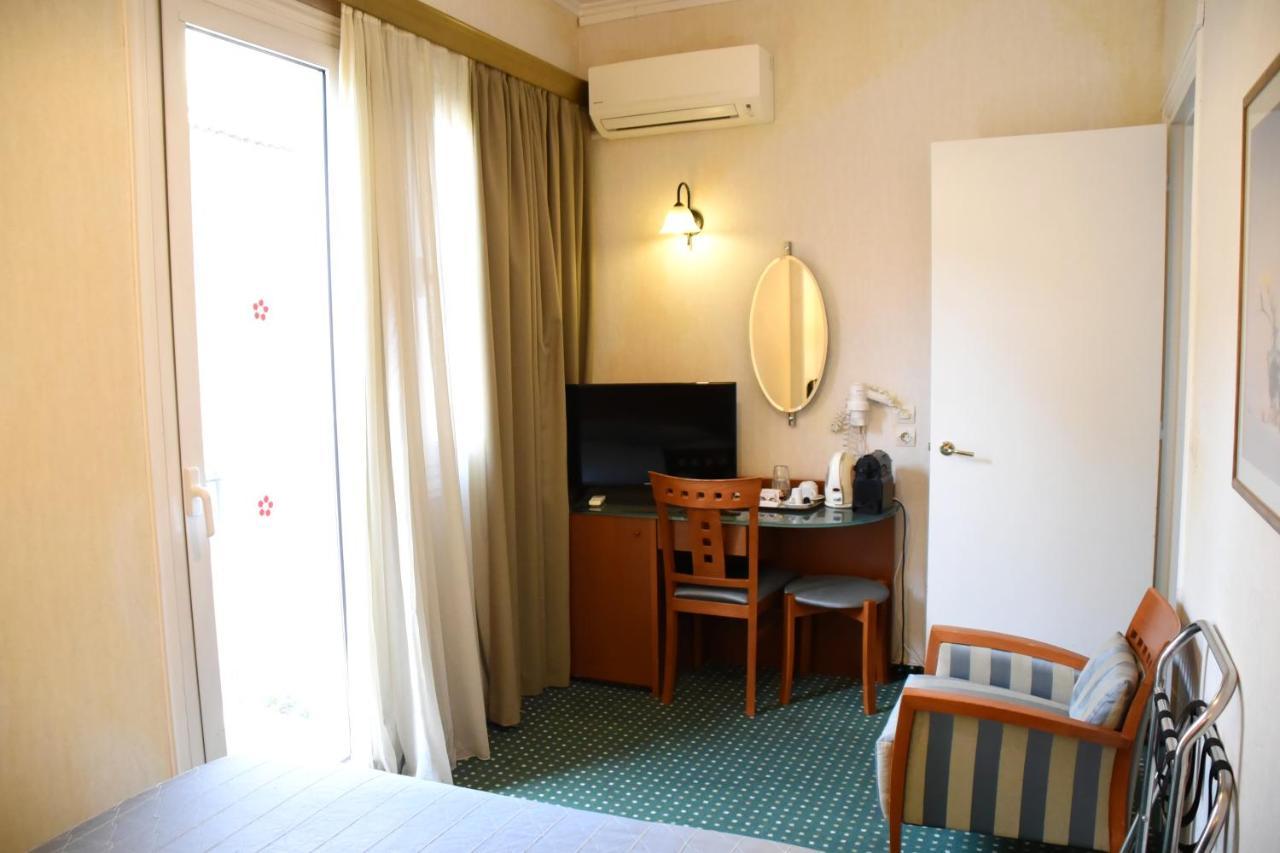 Hotel Adrian 3*